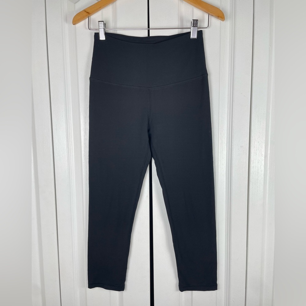 NWOT Gloria Vanderbilt Leggings Women’s S Black Skinny Capri High Rise Stretch